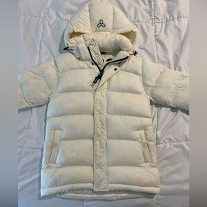 Aritzia TNA SUPERPUFF